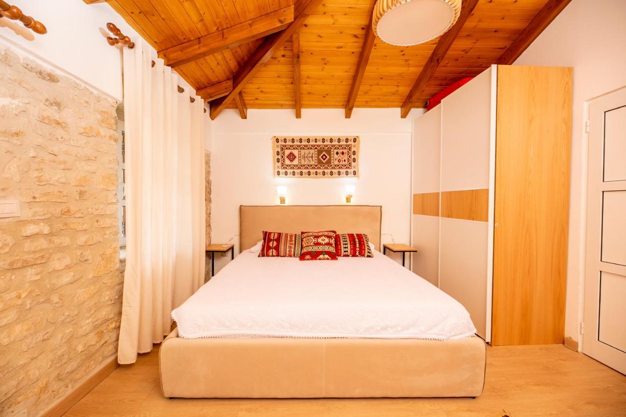 Vila Leon - Old Qeparo - 6 People Εξωτερικό φωτογραφία
