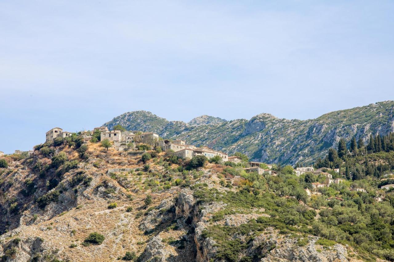 Vila Leon - Old Qeparo - 6 People Εξωτερικό φωτογραφία